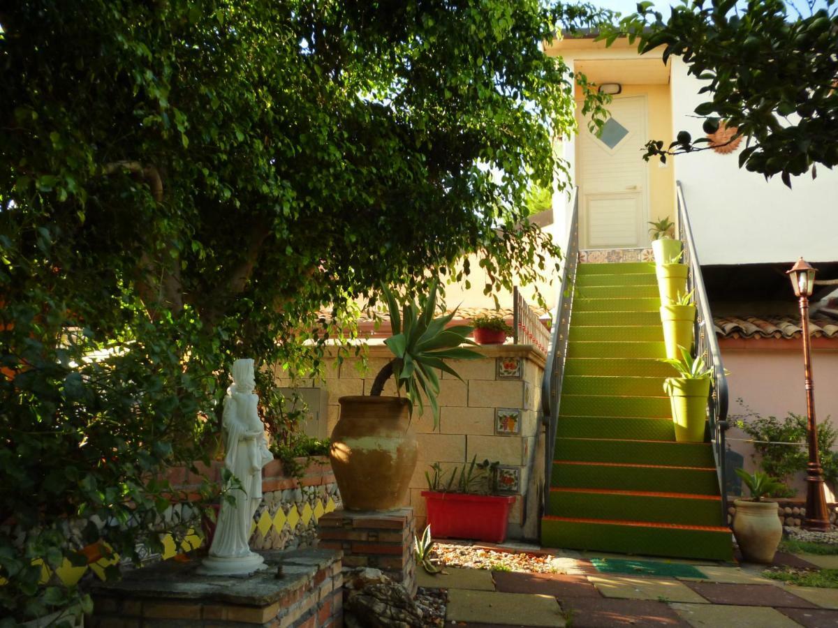 Holiday Maison Villa Arci Джардини-Наксос Экстерьер фото